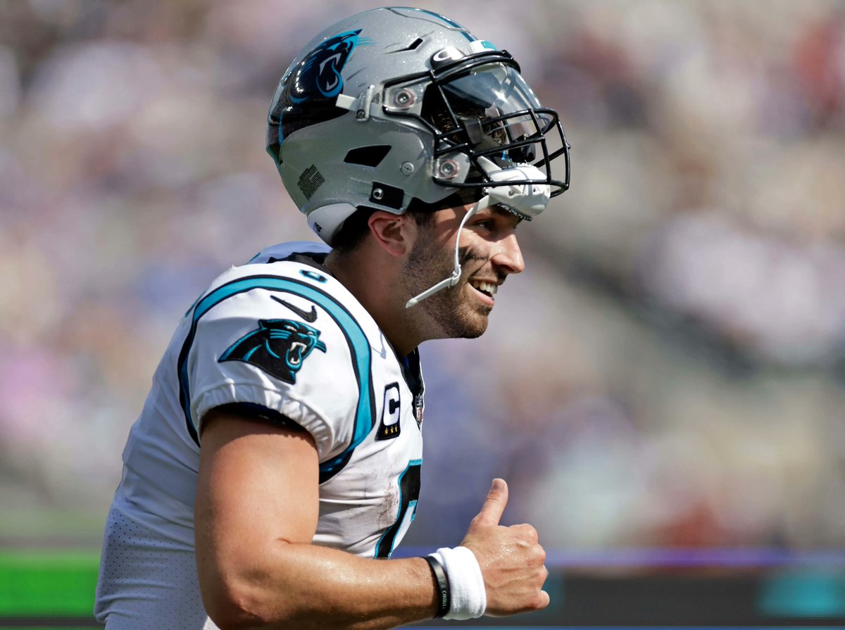 barstoolsports's tweet photo. Through 3 Games, Baker Mayfield Is Dead Last In The NFL In QBR https://t.co/hpIBvESmSt https://t.co/FQXyIBSTdQ