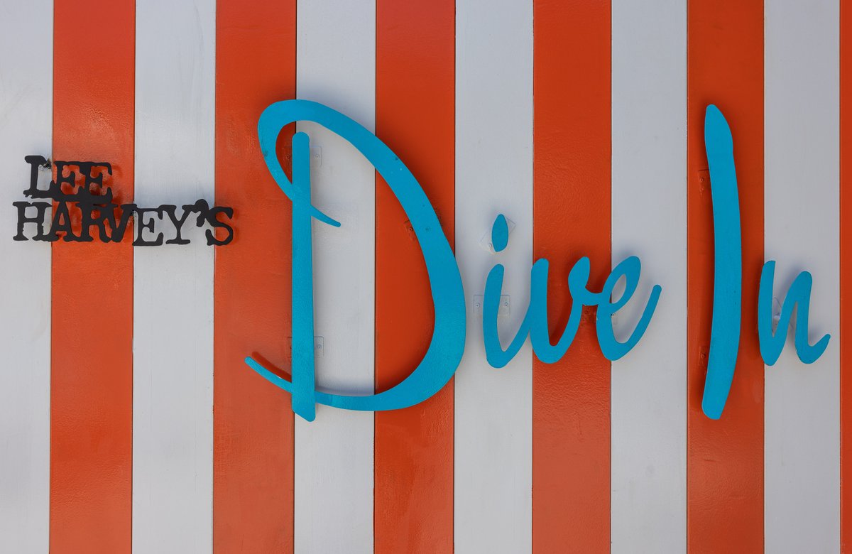 #PoolParty! Sat Oct 1, last big bash at Lee Harvey's Dive In Swim Club for the 2022 season. Weather is expected to be hot! DJ Tim Flannery 3-7pm, swim club is open 11am-10pm that day. Day Passes available at the gate or online: diveinbar.com #jelloshots #memberperks