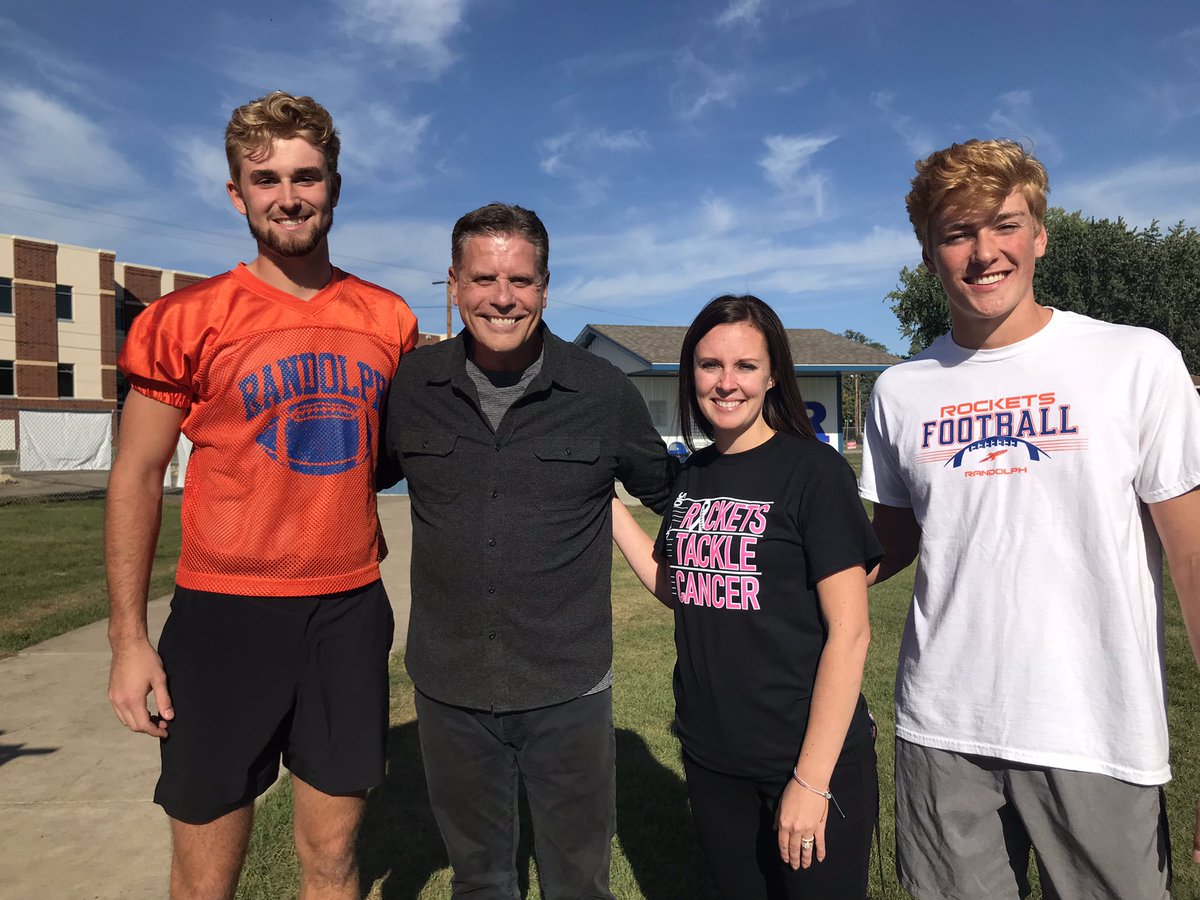 rshaver11's tweet photo. What an incredible story from @RandolphFB this week- this town of less than 500 people has raised more than $30,000 for @mfca_now Tackle Cancer …more on @kare11 this week!! https://t.co/XSbav4tdhZ