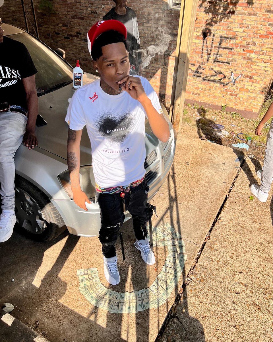 BlocnationMt's tweet photo. #Mteezy #LLFeezy https://t.co/Ackdzr4fgi