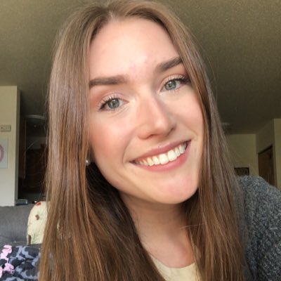 saramooore's tweet photo. Dang I’m pretty #NewProfilePic https://t.co/2R7blHtraD