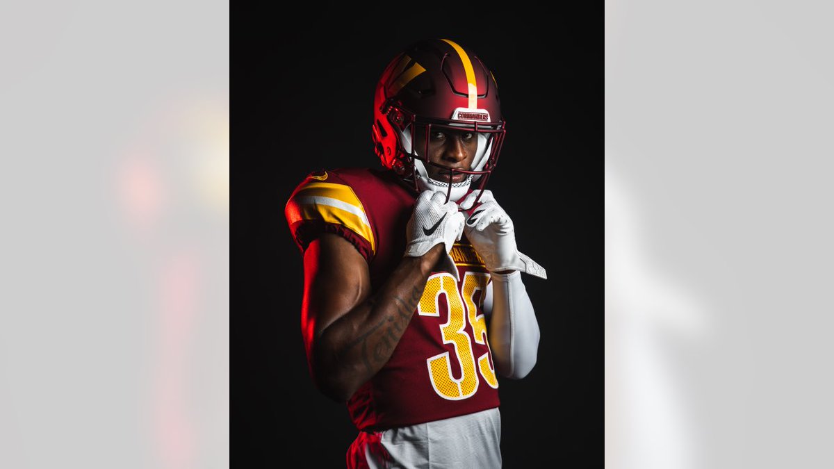 CML_Commanders's tweet photo. Late post but the boys got the job done last week w/ a 71-7 win over the rival Cowboys. Rookie FS Percy Butler had a massive 6int game as he makes himself known to the league. #COLDML #TakeCommand https://t.co/X7gtUE7u9k