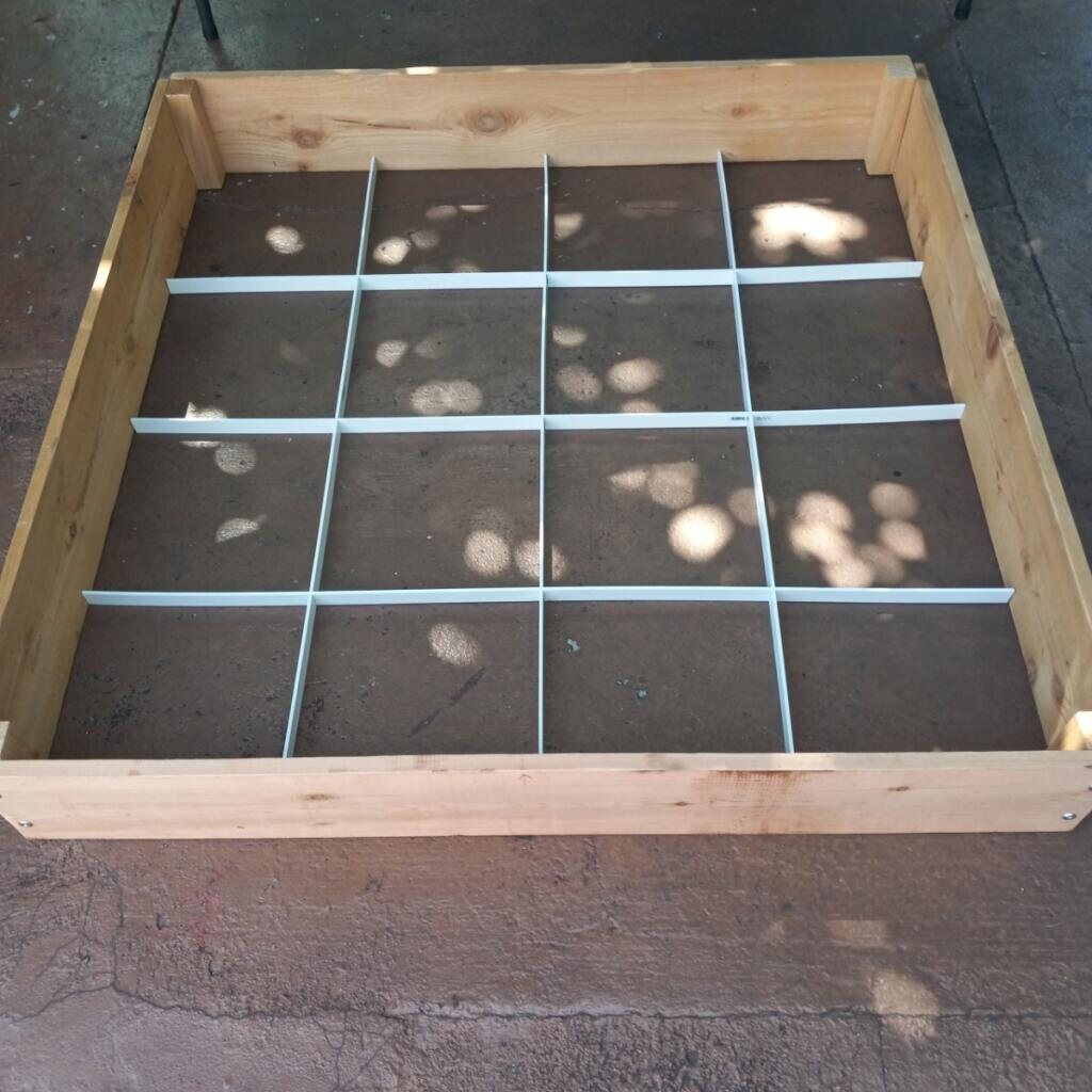 Tropicaltshirt7's tweet image. Excited to share the latest addition to my #etsy shop: Square Foot Gardening 4x4 raised garden bed-Raised Garden bed-Cedar raised bed-4x4 real interior size-4x4 planter-4x4 grid -Christmas gift etsy.me/3SDgddo #cedarraisedbed #cedarplanter #raisedbeds #gardenin