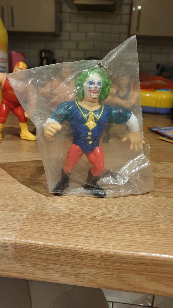 ToyScavenger's tweet photo. Well guys, this happened today. 
Got alot of info on this now thanks to the community but it's absolutely crazy to think it's been sitting in a loft for 28ish years. Love it when things like this pop up, buzzing about the fact that things like this can be found in the wild still https://t.co/U6X4ymkuO1