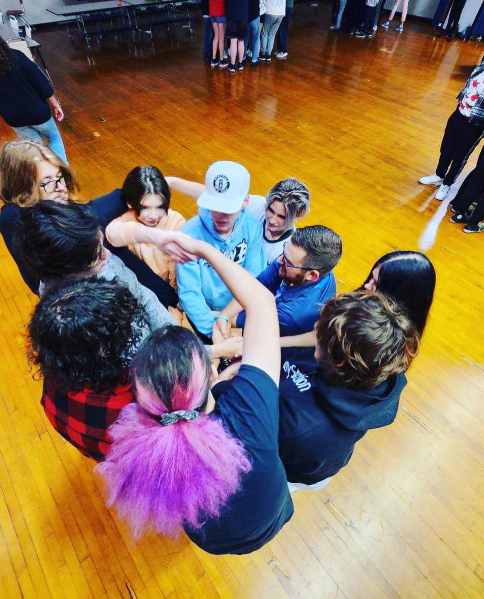 KenTonBP3's tweet photo. Sometimes old camp games make the best team building Pick me Ups! @bigpiclearning @ktufsd https://t.co/TZ2uSQY3XO
