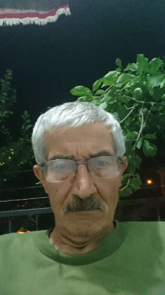 Serbesisem's tweet photo. FETÖCÜLER AKP-CEMAATIN iktidar kavgasından sonra biz bıraktık deyip aklanıyorsa;
Sedat Peker yandaşları biz REİS yurtdışına çıkınca bıraktık derlerse ne olacak..?  
Yargıda milat kavramı doğuyor... 😂 https://t.co/9NbppyzyOn