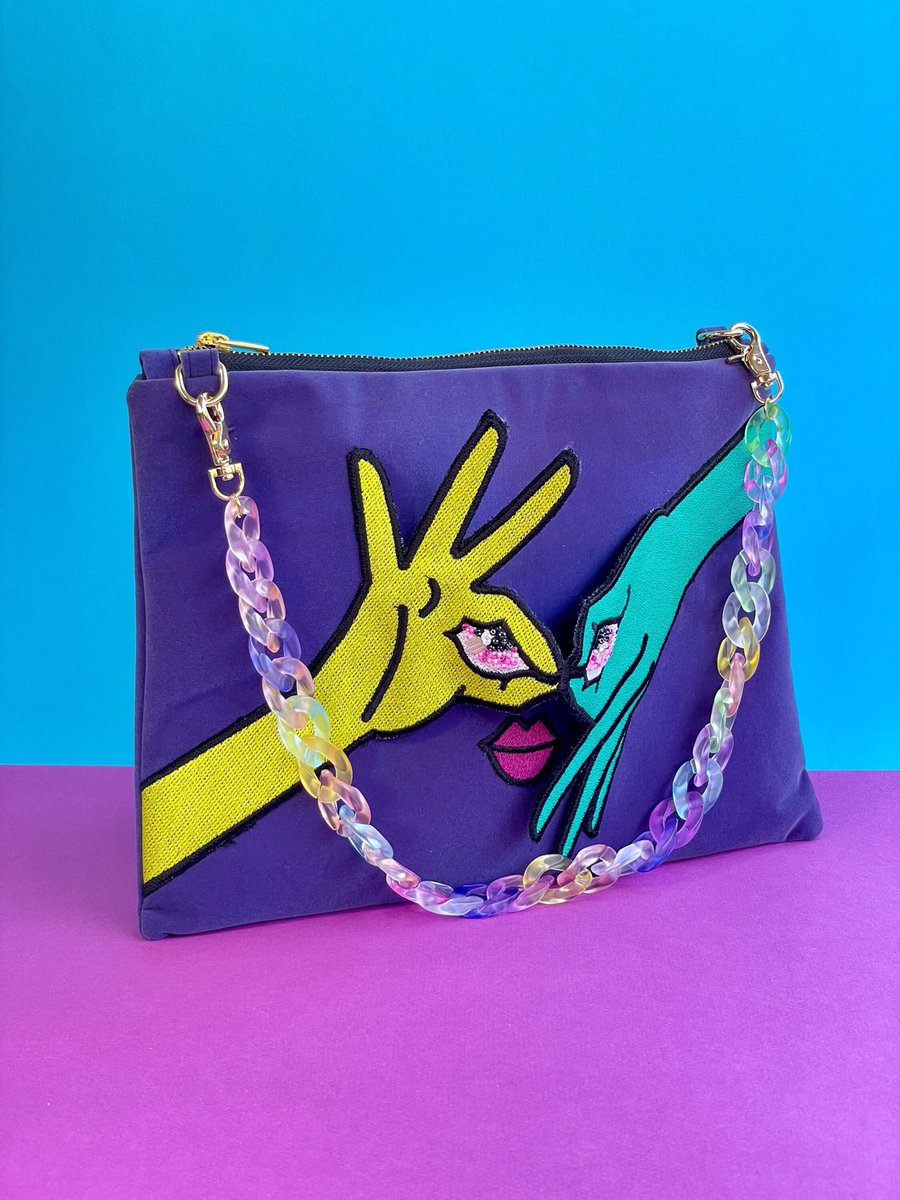 calamaristore's tweet photo. She’s a cutie! 🥰 Excited to share the latest addition to my #etsy shop: MARIVELOUS | Violet, lime &amp; teal clutch with shoulder strap, eye trompe loeil unique bag, special occasion handbag , wearable art clutch bag https://t.co/ZIAQk0ZuNy #quirkyclutchbag #whimsyclutchbag #newin https://t.co/yPTks22d4v