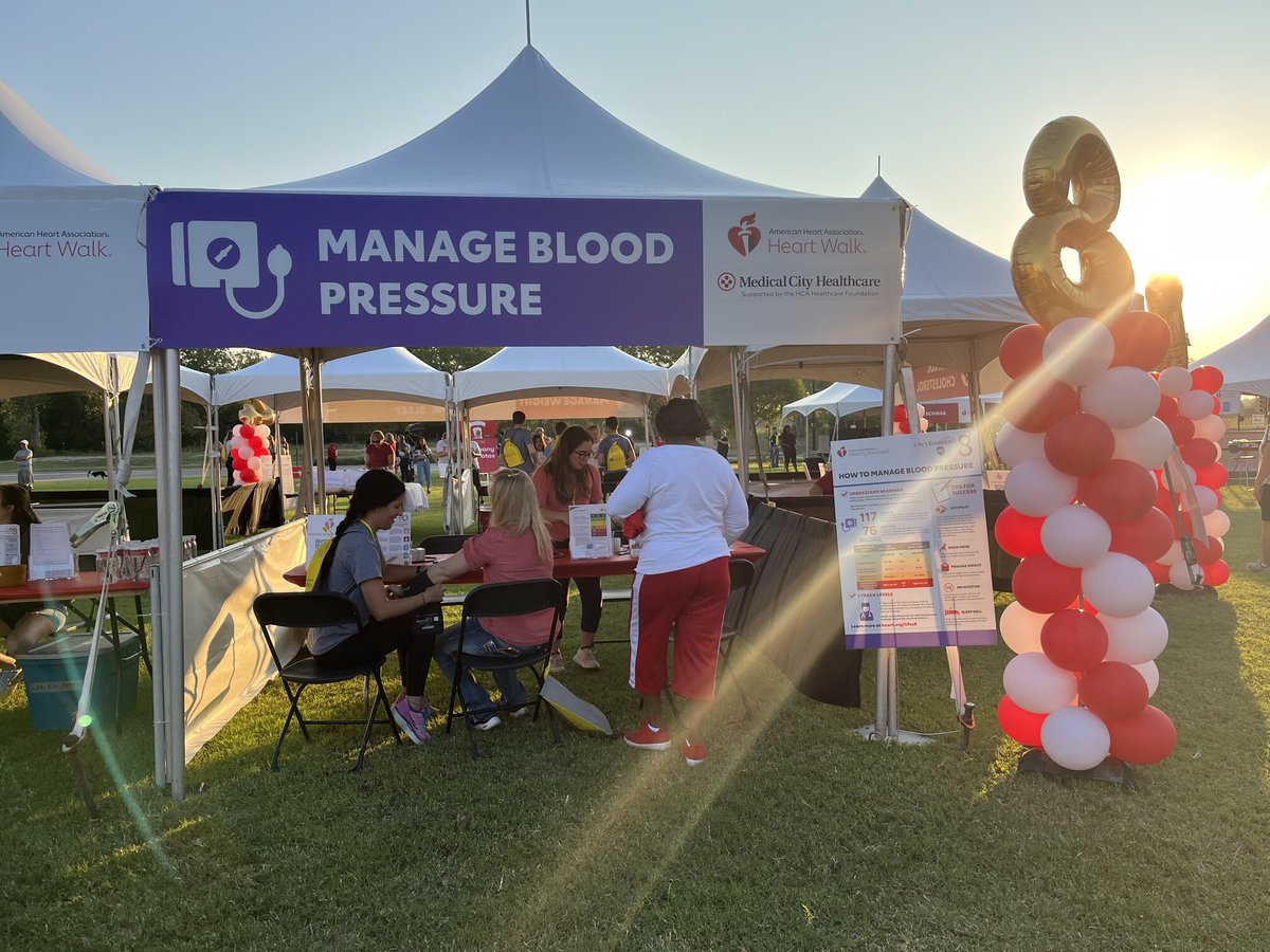 MedCWeatherford's tweet photo. The Tarrant County Heart Walk was a great success and thanks to all who joined our team! Medical City Healthcare with the support of the HCA Healthcare Foundation is proud to be the American Heart Association Together to End Stroke sponsor. #HealthierTomorrows #EndStroke https://t.co/c0aCaddeyA