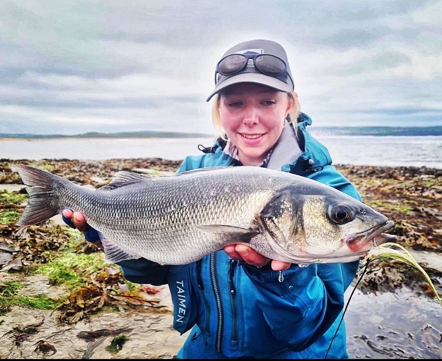 Saltwateronfly's tweet photo. Awesome
@christin_breuker
This one was *hangry* 👹😁 #ireland #coast #seabass #saltwaterflyfishing #flyfishing #flyfishingjunkie #flugfiske #fluefiske #flyfishingwomen #flyfishingaddict #catchandrelease #flyfishingonly #itonlycountsonfly https://t.co/TbP1M3AsEU
