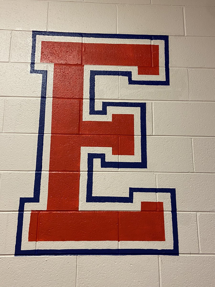MrsWarrenPHS's tweet photo. More pictures of the mural @honor_patriot @THEPatriotHS @leadphs https://t.co/Xy2qONvj48