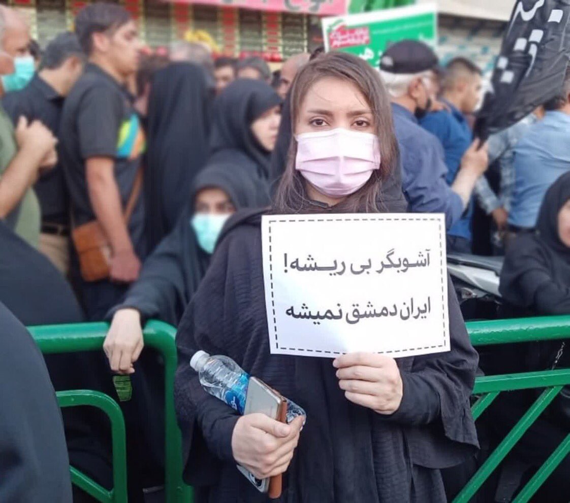 goli230's tweet photo. همینارو گشت ببینه اسمشون هشتگای بعدیمون میشه! :)))))))))
#مهسا_امینی https://t.co/bRdqum49Qz