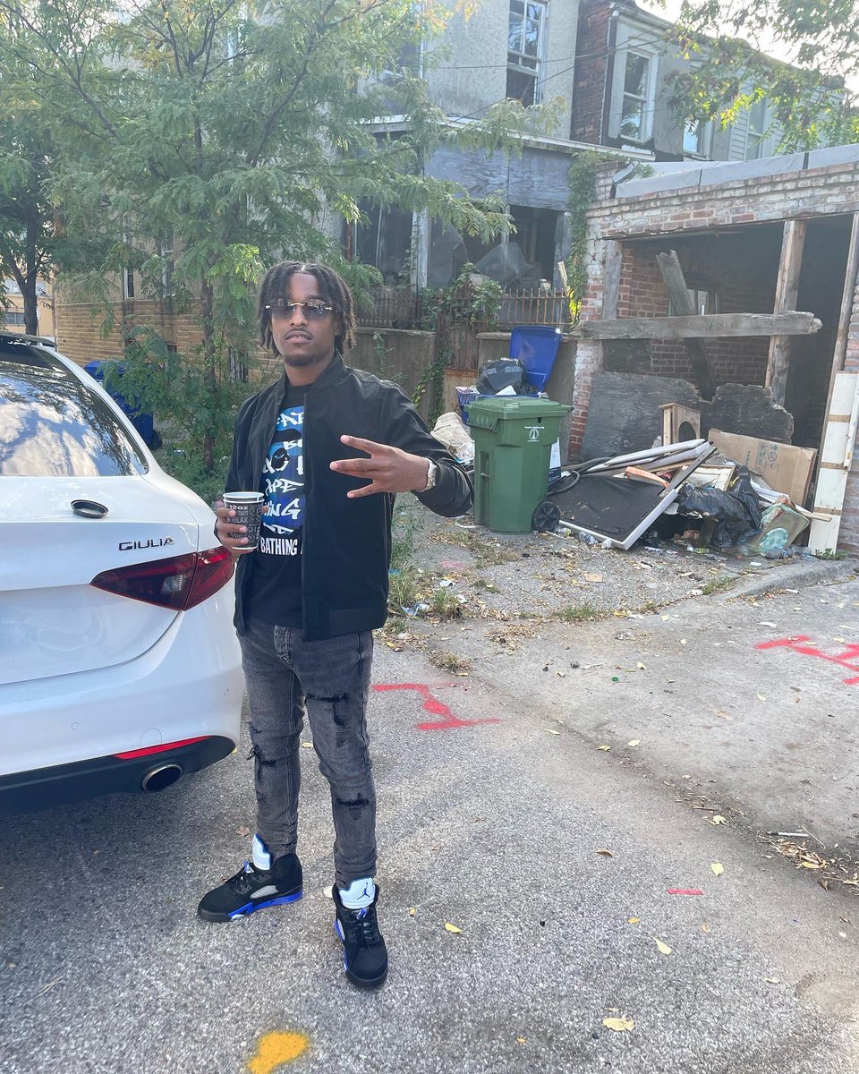 _24kamo's tweet photo. when they first had turnt they back on me feel like my heart was gone❤️‍🩹 ran them racks up dawg after awhile i feel better alone 🏃🏾🆙🟣 #almost23✨ https://t.co/f89x9LVwX1