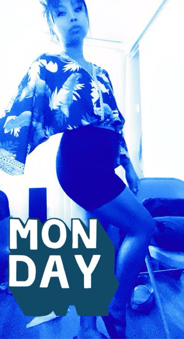 A blue Monday #onlyfans https://t.co/S0OkaZbmiH<a href="/tag/onlyfans"class="tags">#onlyfans</a>