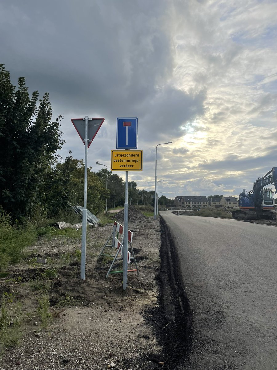 Volgens mij kan er niemand doorrijden <a href="/Aalsmeer_NL/">Gemeente Aalsmeer</a>