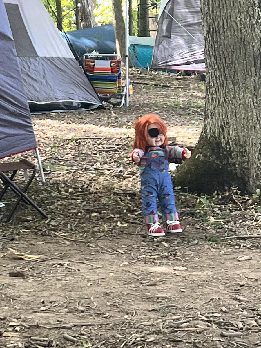 3arlette3's tweet photo. Day 1 of Lost Lands vs Day 3 https://t.co/BpXC0dC3Xc