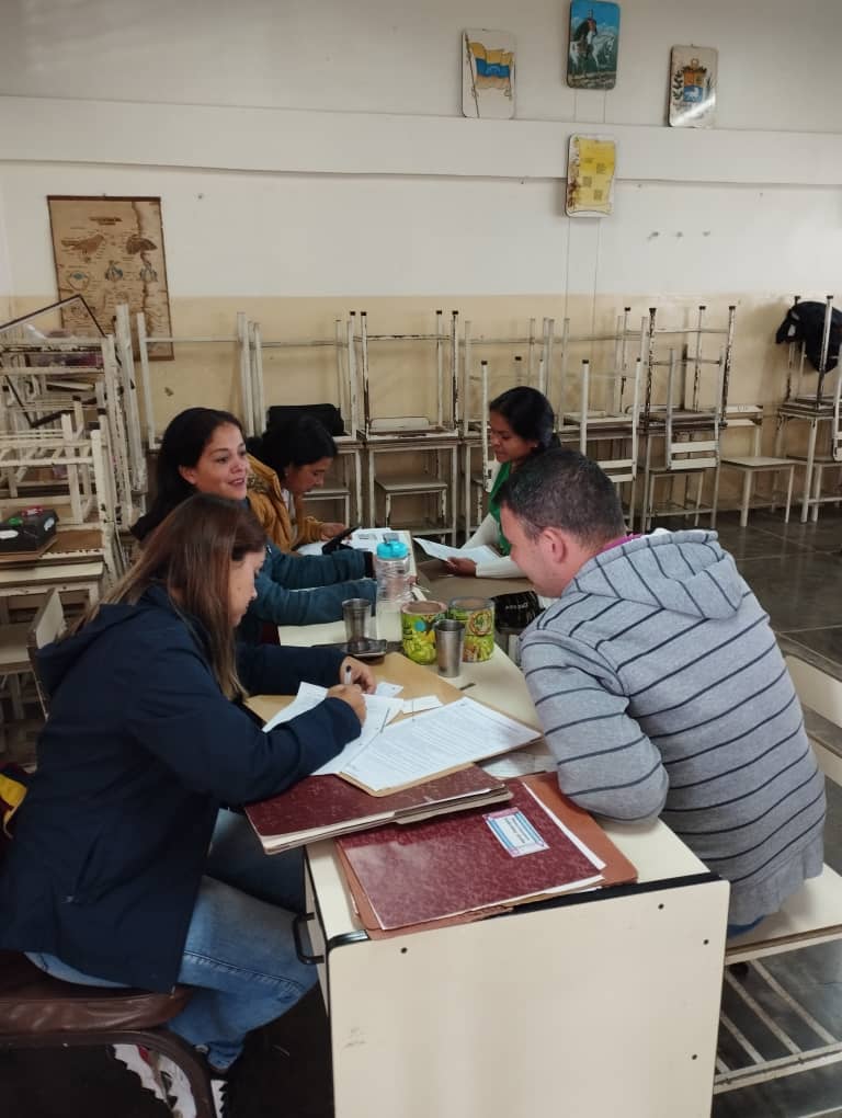 ETARIMO's tweet photo. 26Sep|| #Tachira municipio #Jauregui. Proceso de Inscripción 2022 - 2023 de la Escuela Técnica Agropecuaria Ildefonso Méndez Omaña. #JuntosPorLaEducacionDelFuturo @CRAJAUREGUI2 @Crazet2011 @TecnicasTachira @ZonaEducTachira @Berzabethg1 @MPPEDUCACION @_LaAvanzadora https://t.co/o1BobB3WeG