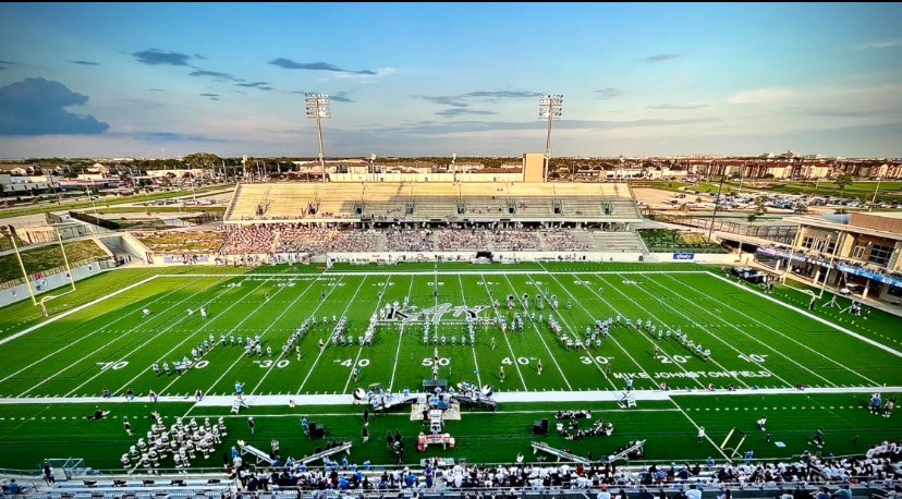 PaetowBands's tweet photo. First competition of the year is THIS Saturday at Legacy Stadium!
Pack the stands, wear your New Years Eve hats, glasses, attire and to support the INCREDIBLE @PaetowHS Paetow Band and Color Guard performing their show, New Years Eve!
#NYE #FineArtsFamily #Perform https://t.co/vxe8Kaj6nA