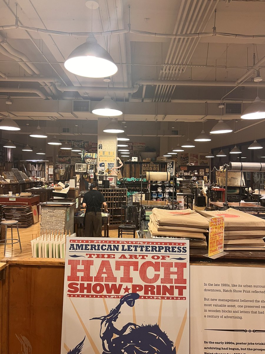 DollyHPN's tweet photo. We visited the legendary @HatchShowPrint in #Nashville earlier today 🧡
Famous for designing & creating letterpress posters since 1879 ⭐️
Fun fact: My husband designed our wedding invites in the #hatchshowprint style 🤠 https://t.co/k52zX4ANY6