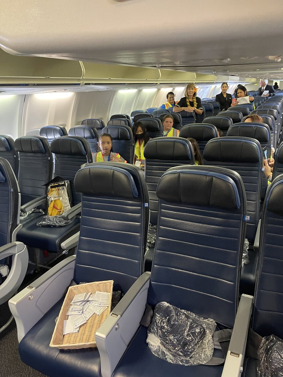 HNLSafetyUAL tweet media