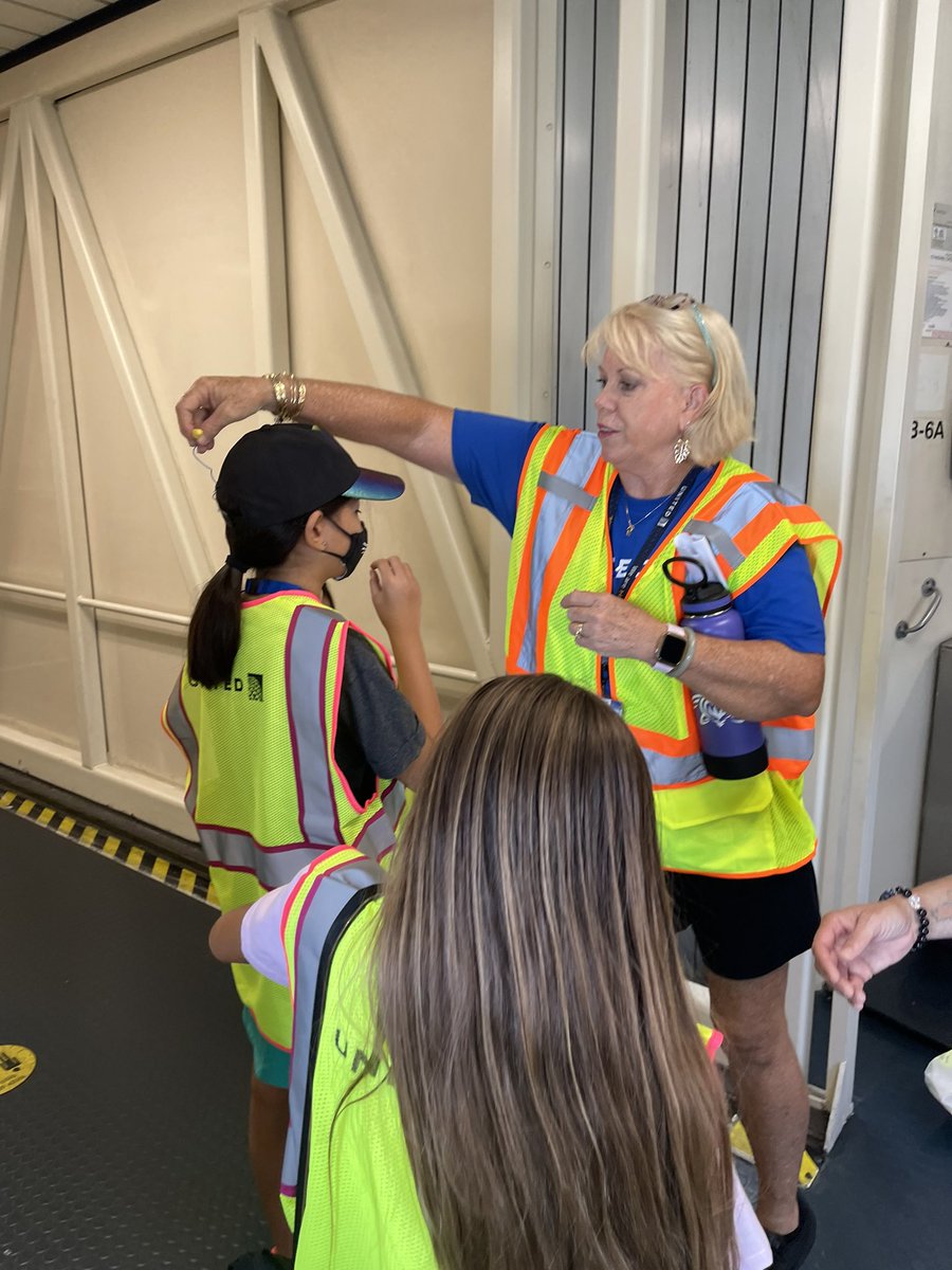 HNLSafetyUAL tweet media