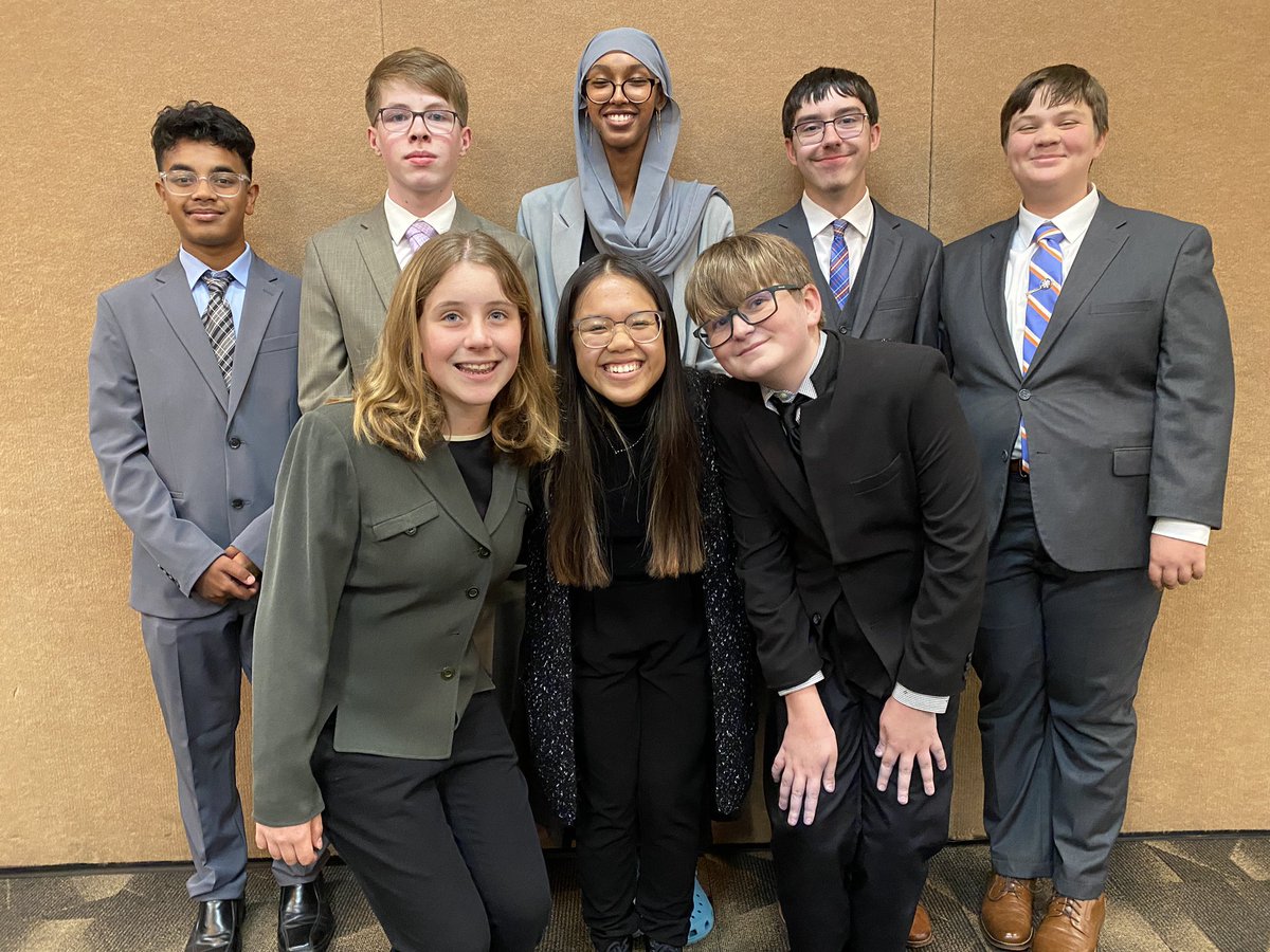 Congrats to these amazing Congress competitors from <a href="/wfsheyenne/">Sheyenne High School</a> and <a href="/LMSgr8ness/">LMSgr8ness</a>! 8 kids placed: 1 Champion, 3 first time competitors!  👏👏👏