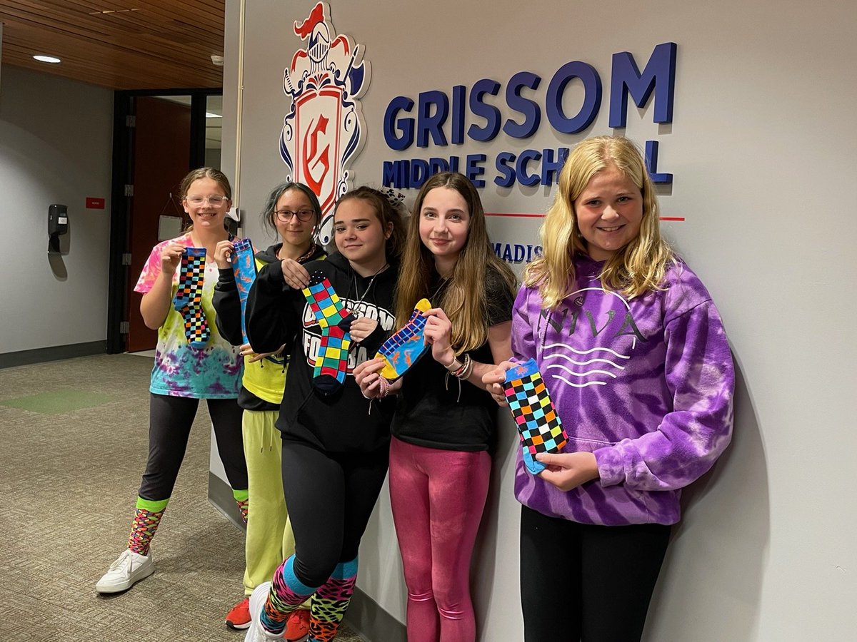 1GoodBetterBest's tweet photo. It's College Go Week at GMS! Today was crazy socks day and we had five lucky participants win a new pair of crazy socks (thank you GMS PTO) ! Each day, students who participate in our spirit week will be entered into a drawing and could win a pair of socks! #GoodBetterBest https://t.co/dBnHqRLDtq