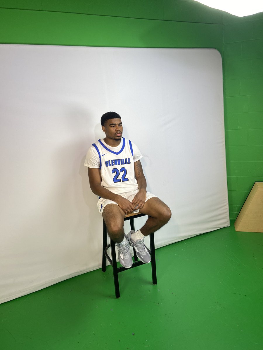 🔵⚪️