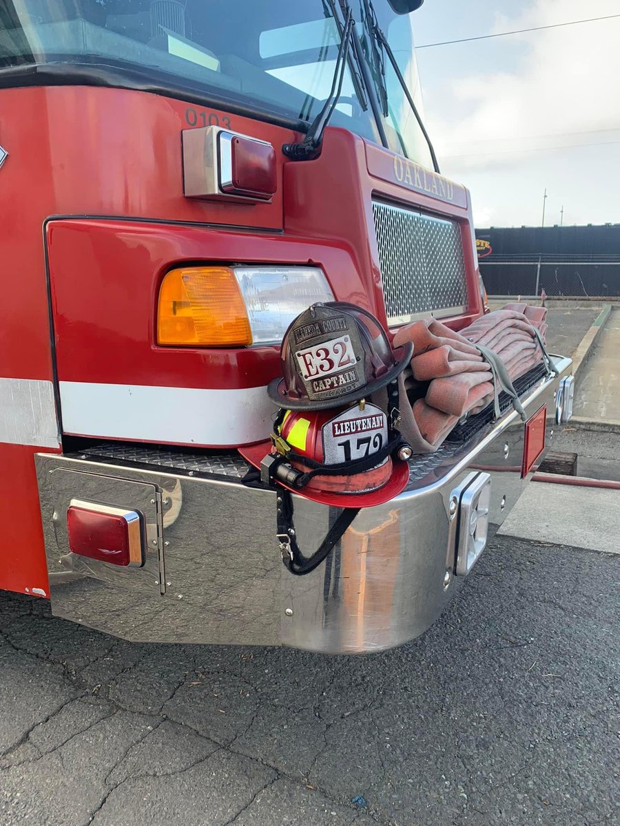 AlamedaCoFire's tweet image. Another successful NorCal First Alarm Girls Fire Camp was hosted by @OaklandFireCA and was well represented by the women firefighters of #ACFD. Our members assisted other active duty women from around the Bay Area to train and instruct 70 campers. 

#ALCOFIRE