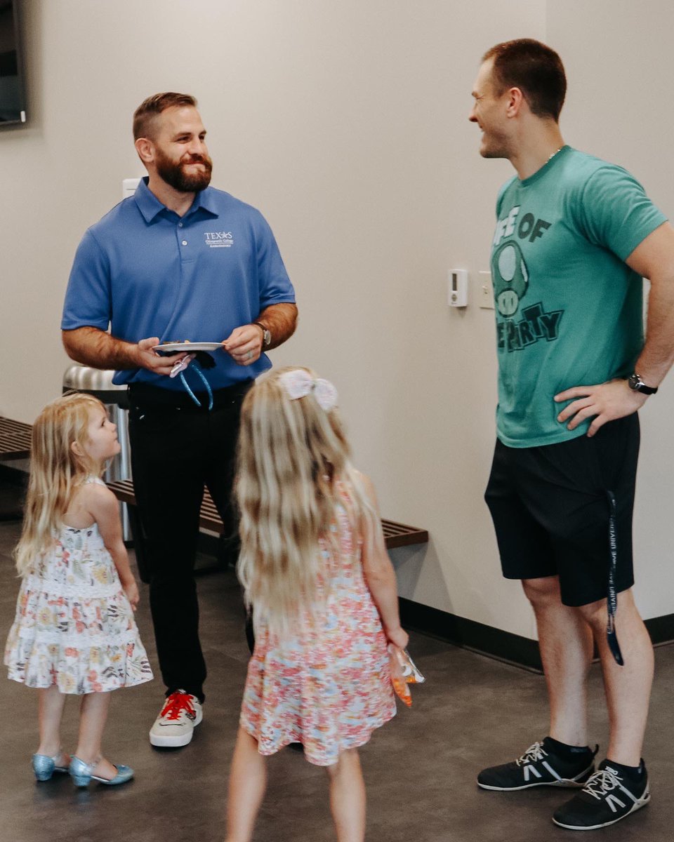 TXChiroCollege's tweet photo. Thank you to everyone who joined us last Friday for Family Fun Night; We had great food, games, and conversation!
To see all of the photos from Family Fun Night, click this link: https://t.co/HFLZIGdxpX
β’
#familynight #TCCalumni #TCCstudents #alumnievent #txchiro https://t.co/zNA0lsLOpJ