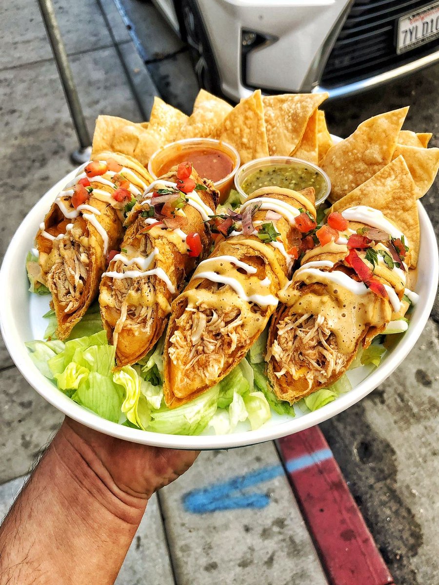 Atari_Jones's tweet photo. Hype to announce my own food Item coming to the Los Angeles area’s own @CilantroLimeLA ❗️🌶️🧀

The first prototype, AtariJones Flaming Hot Flautas , What y’all think ? 💭 🌀

Ingredients: 
Ranch 
Chipotle aioli
Grilled Jalapeños 
Choice of meat 🍖 🥩 🍗
Monetary Jack Cheese 🫕 https://t.co/FOMsO0uq0N