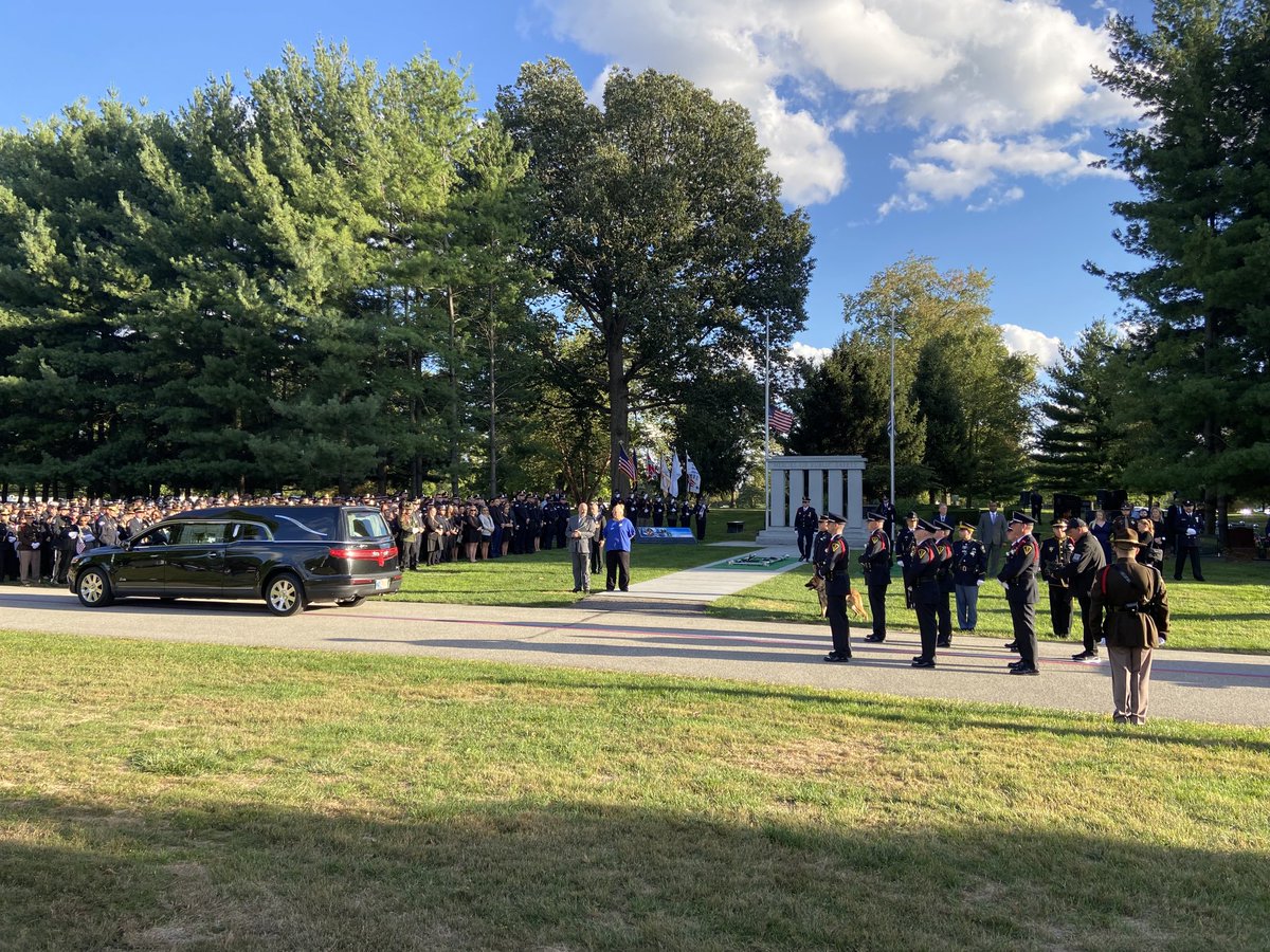 Mike Emery tweet media