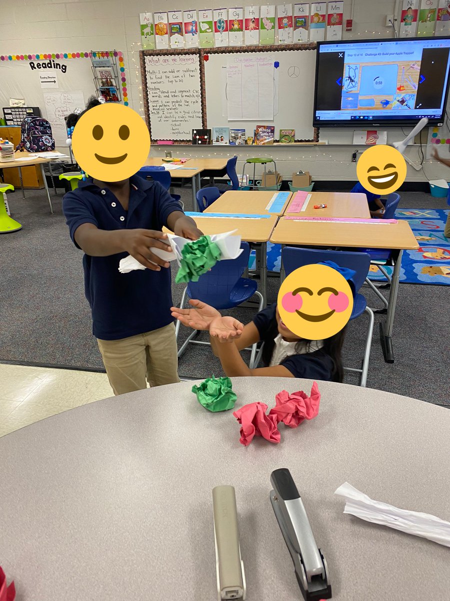MrsLSmith_CCSD's tweet photo. Celebrating Johnny Appleseed’s birthday with some STEM activities.  Thank you @MysterySci for the Apple Trapper ideas! We loved it! https://t.co/LkY7oIC7Ja