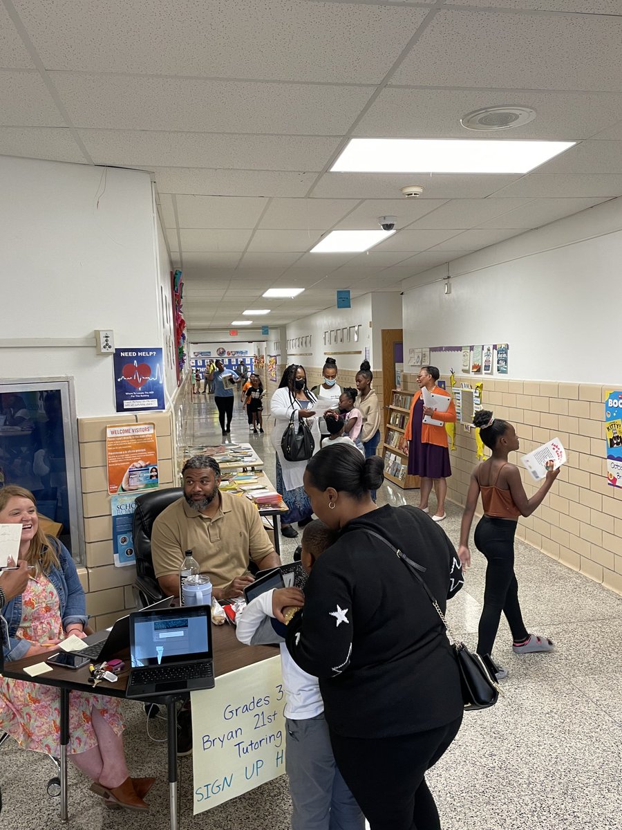 HCS Office of Elementary School Leadership tweet media