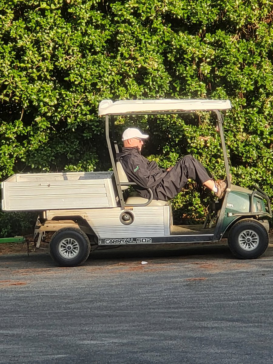 It was a long, yet rewarding week at Quail. I didn't sleep too well though in that hotel bed. Thermostat was set to 65 and I about froze!!!