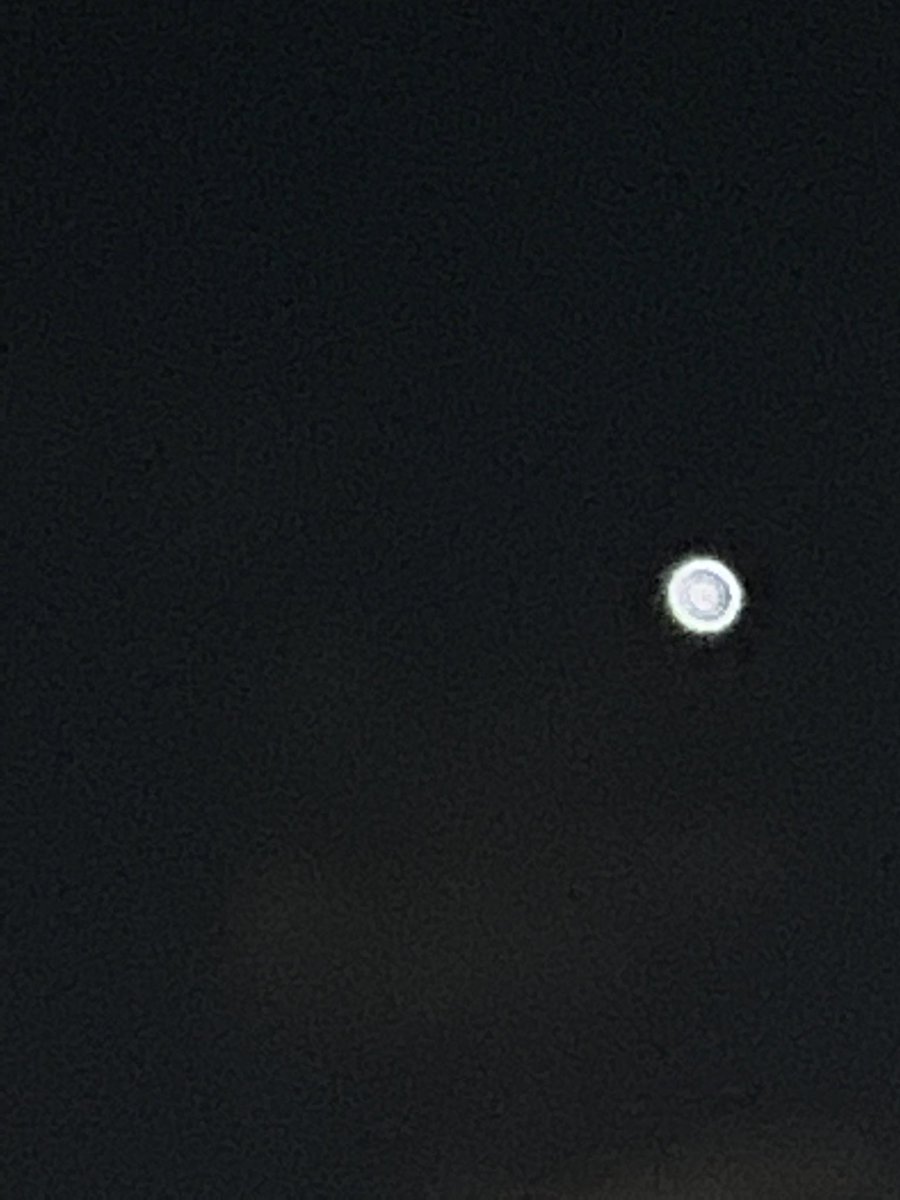 maaviz24's tweet photo. I think I captured Jupiter #JupiterOpposition2022 #Jupiter https://t.co/bvUESy27YH