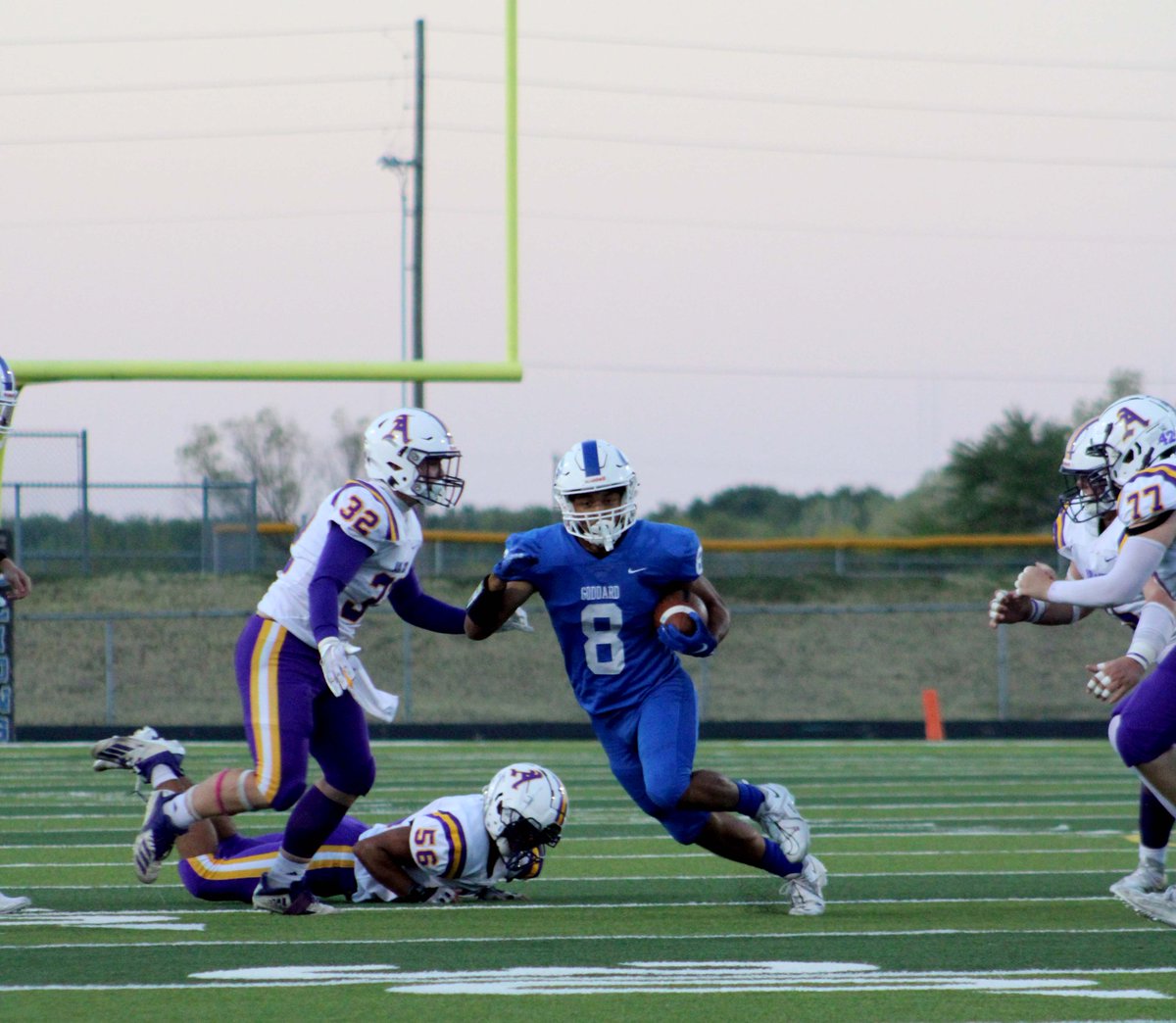Goddard_Media's tweet photo. During HoCo night, Goddard took on Ark City. The Lions upset the Bulldogs 48-28. 
Photos by J. Pennington https://t.co/98YnlutLTG