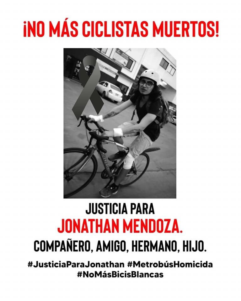 commondden's tweet image. Por favor RT. ‼️El día viernes 23 de Septiembre de 2022, aproximadamente a las 22:00 horas, sobre el puente de Granjas dirección El Rosario una unidad del metrobús atropelló a LUIS JONATHAN MENDOZA GONZÁLEZ arrebatándole la vida.