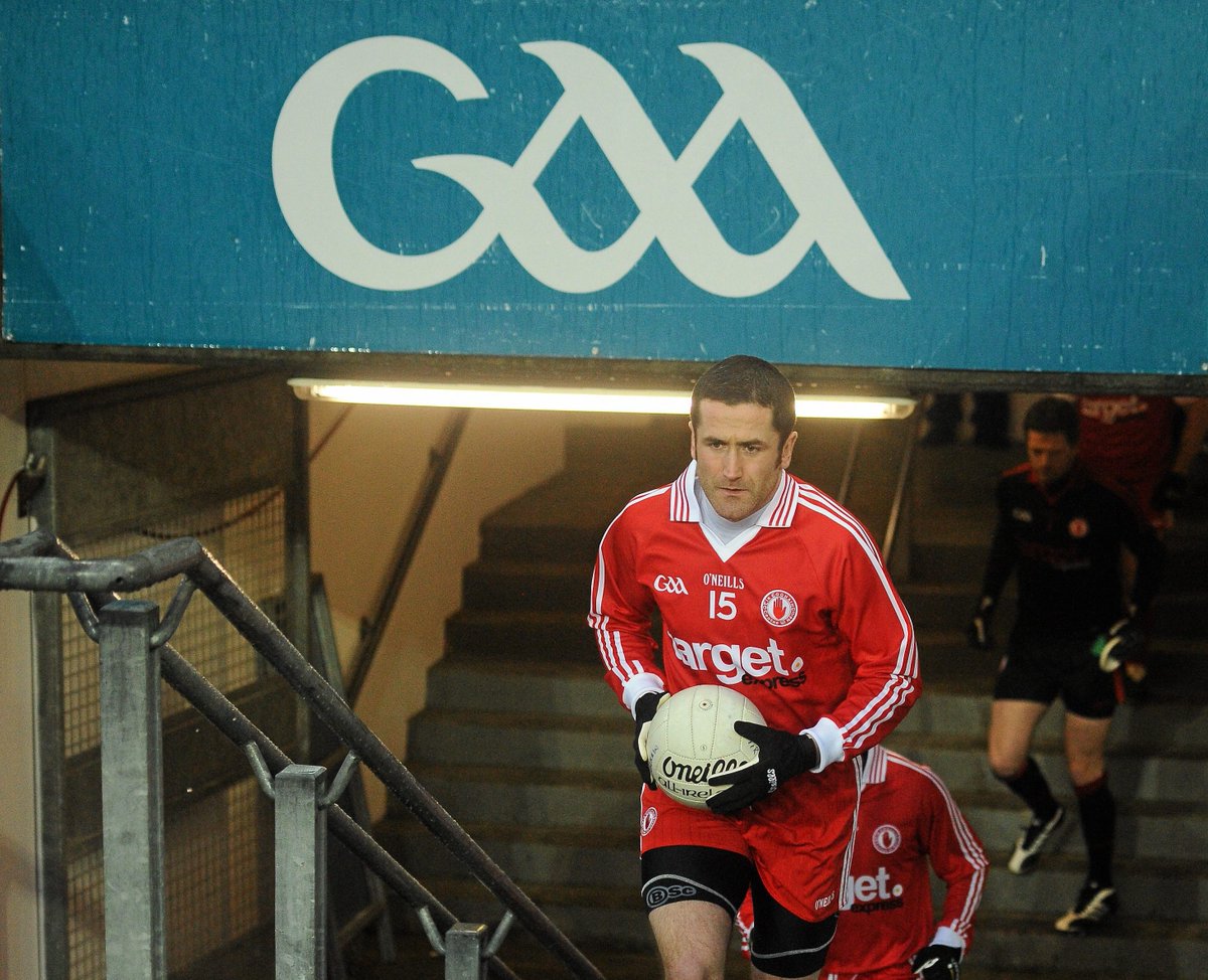 The Football Pod is back, and we spent a brilliant hour in the company of a legend tonight - Stephen O'Neill 👑

🟥 risky football, impossible angles
⬜️ real story behind '08 comeback
🟥 Tyrone attack, hating Armagh, Kerry
⬜️ advice for forwards

Enjoy 🎧open.spotify.com/episode/6rFYbV…