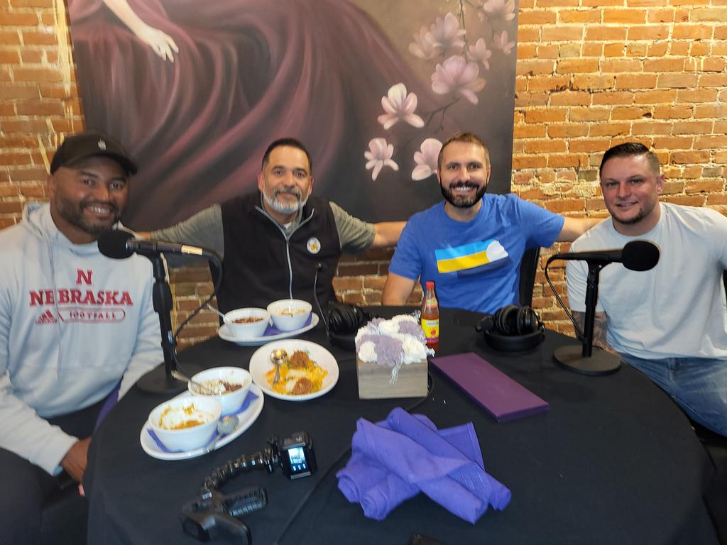 mikelsevere's tweet photo. Episode 5 of #RuntheDamnKitchen with former #Huskers and NFL LB @foreman5644 at Mouth of the South with Chef Ryan and @OVEREASYOmaha. https://t.co/JLfMcWl79R https://t.co/EZohTtRhKP