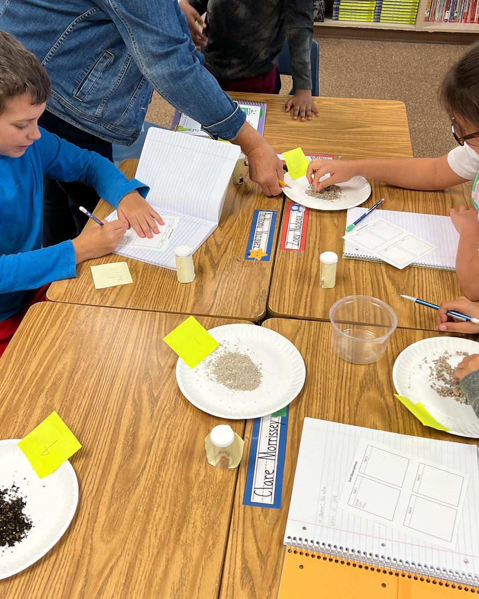 MrEs34Class2021's tweet photo. Today our scholars became scientists. We started our first step of our investigation by observing four different soils from across the United States. #scienceisfun #soil #gettingourhandsdirty https://t.co/npYEvCn3JI