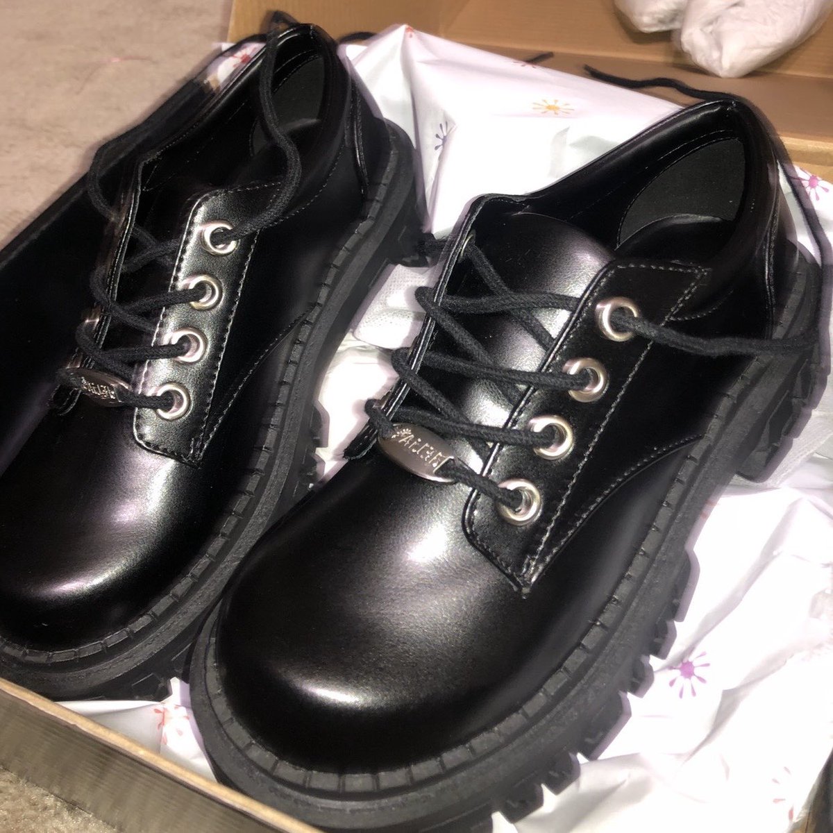 Dolls Kill on Twitter "THE TEEN CRAFT OXFORDS 🔥🥵 available up to size