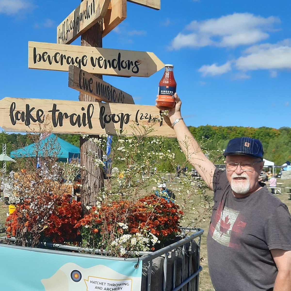 All signs point to a great fall full of fun events!

We can't wait to get back out on the road where we can chat Caesars and sample &amp; sell our mixes and more.

Look for us at events across Ontario with everything you need for the perfect Caesar!

singersmix.com/events/