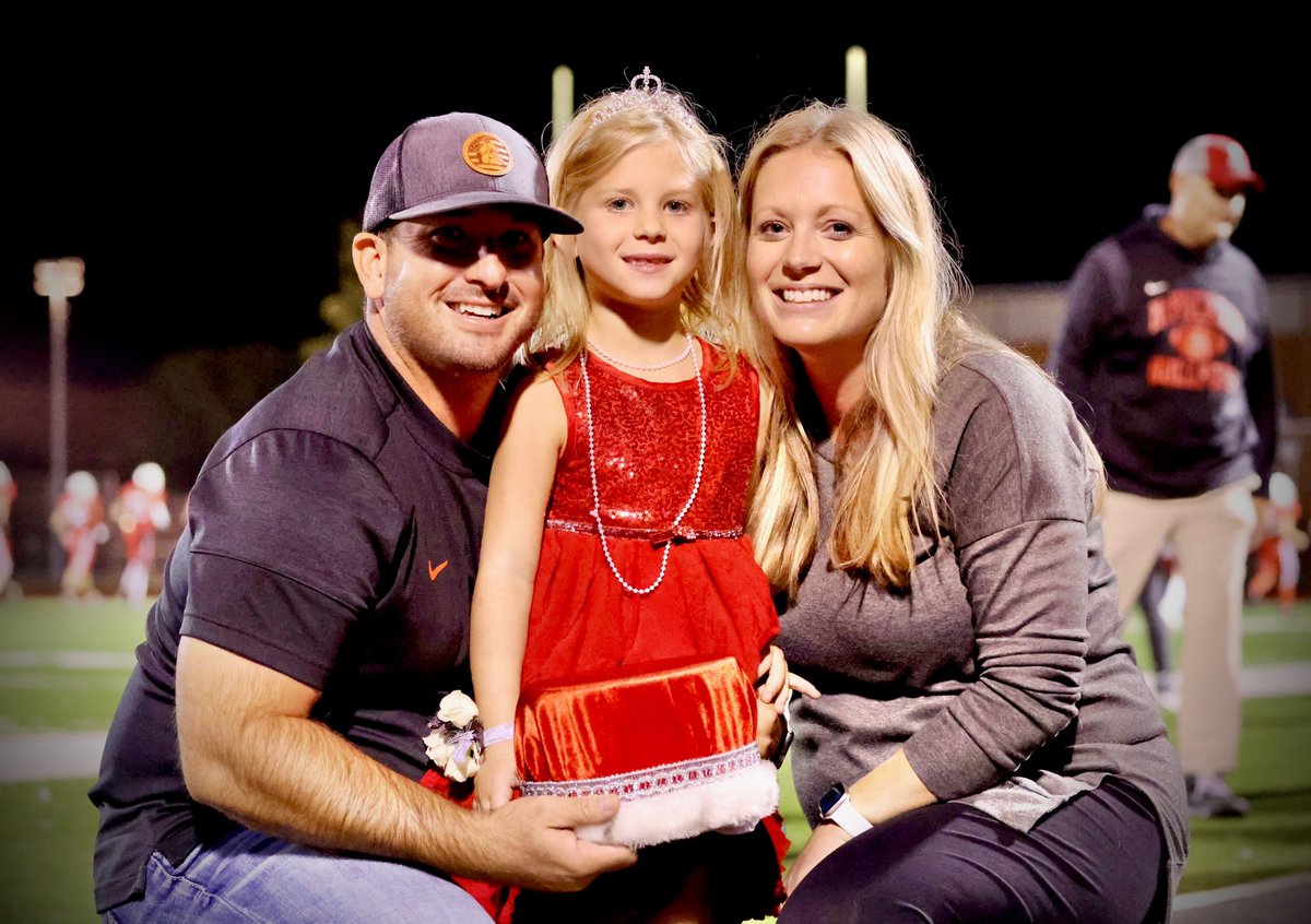 CoachGerst's tweet image. She was an absolutely stunning princess just like her mama! 😍