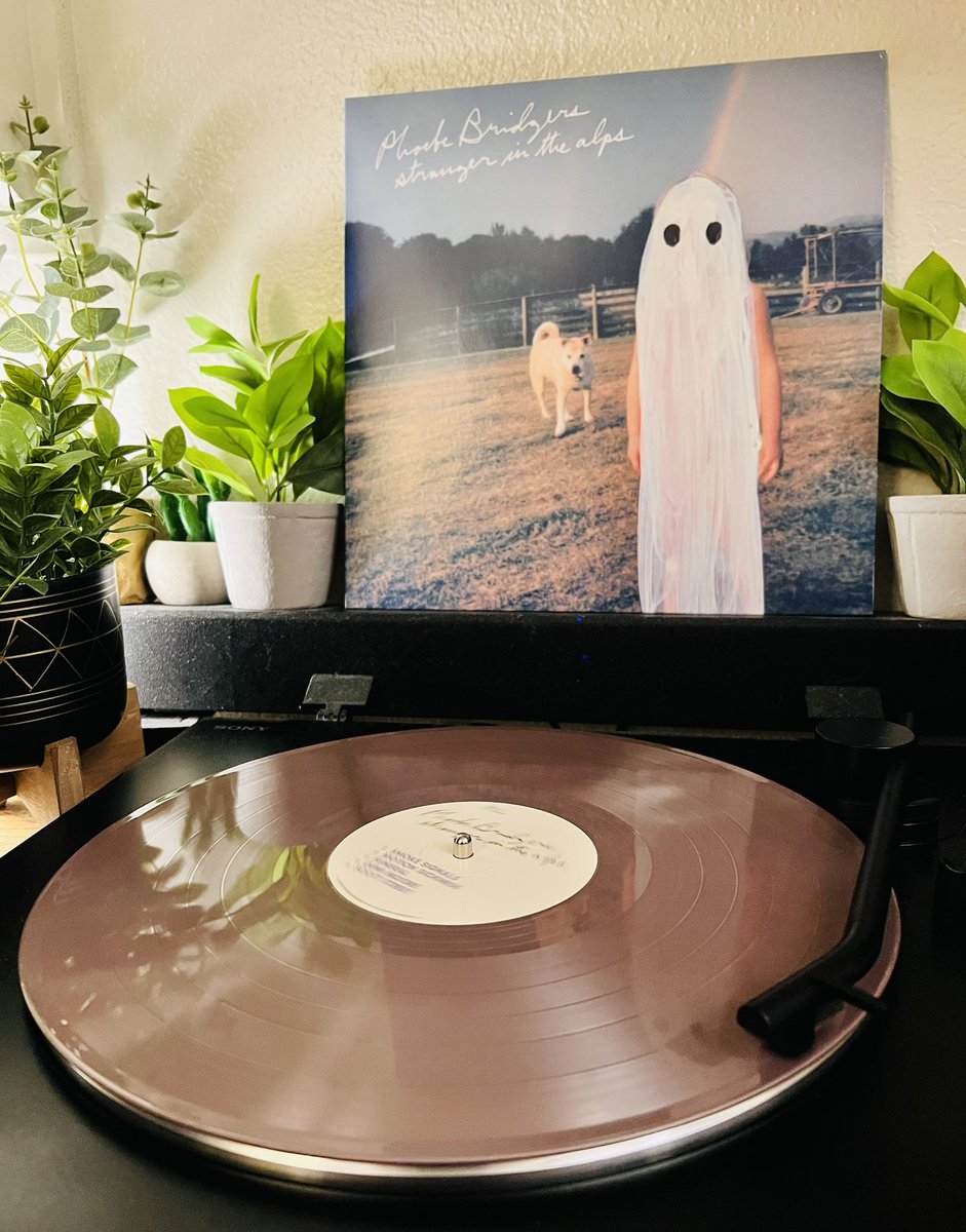 ichaxvinyl's tweet photo. #NowPlaying
Phoebe Bridgers | Stranger in the Alps
5th Anniversary Limited Edition Galaxy Vinyl
#Vinyl #VinylRecords #VinylCollection #NowSpinning #PhoebeBridgers #StrangerInTheAlps https://t.co/EKsYxzbMxc
