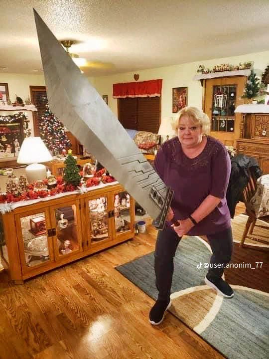 DaTuxy's tweet photo. If my girl ain’t like this when we’re old. I don’t want it https://t.co/UuU2Fx2LnJ