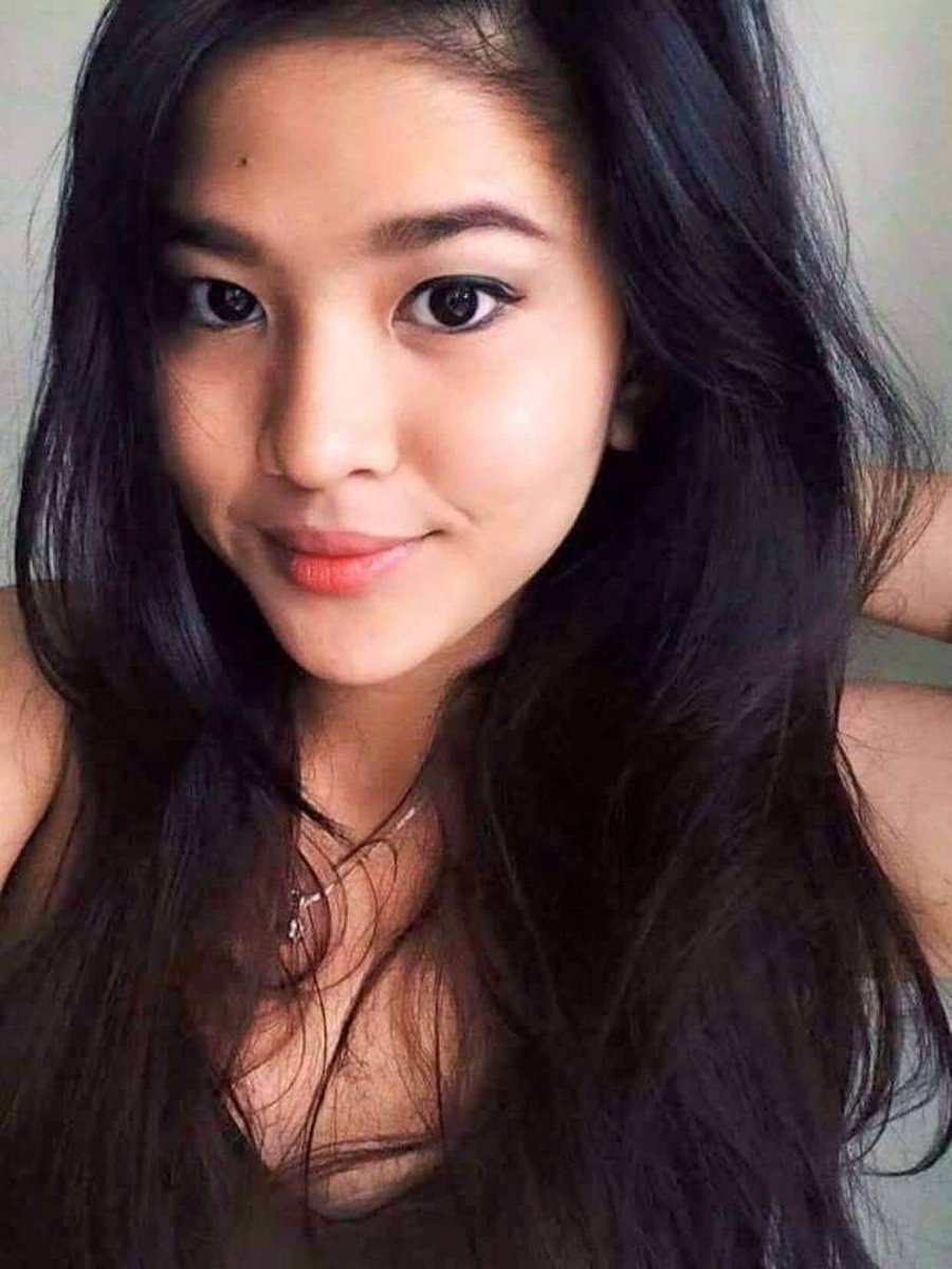ALIYAHSOHOT's tweet photo. Who wants to watch my pussy video💦 

Retweet's and follow

tg @aliyahsohott

#alterpinay #alterbooking #alternewbie #alterph #alter https://t.co/8GYHhqtV7G