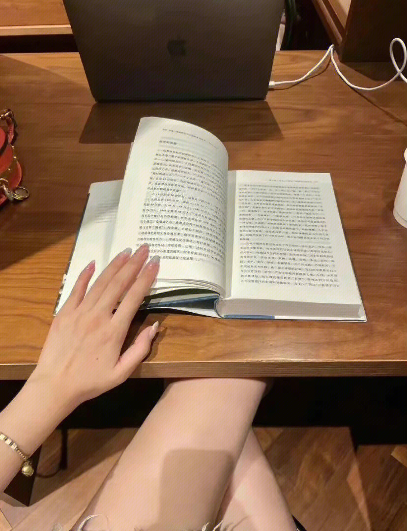 PowelliXavier's tweet photo. When we finally understand to stand in each other's point of view, we are not around each other https://t.co/Gf4M8GyzRG