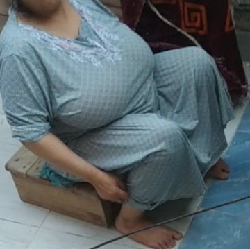 يومي كلو كان تعب نفسي اقلع ونام ورتاااااح😊