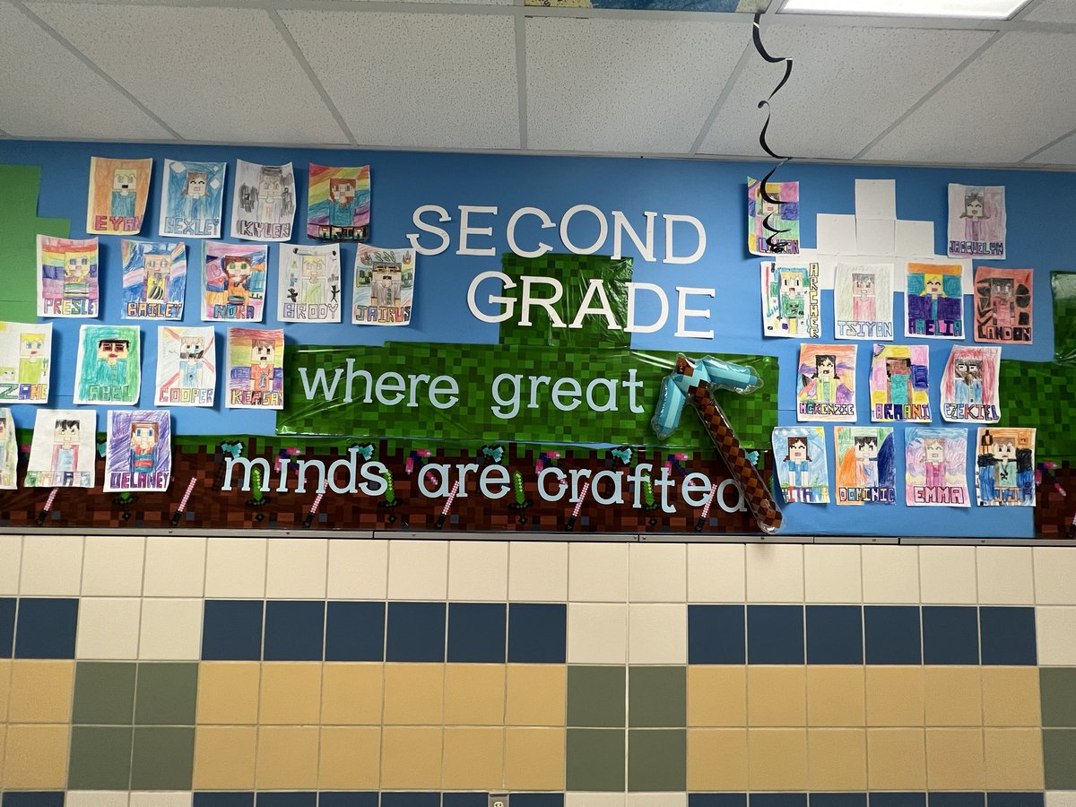 SLEBurgess's tweet photo. Welcome to our “Game On” world of Minecraft in 2nd grade!! Thanks to everyone who helped to make this happen. So fun!!! #ExperienceSLE @SLExDstars #GameOnSLE https://t.co/PfukM5yq27