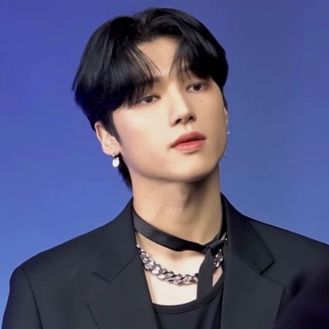 archiveswoo's tweet photo. the category is FACE and wooyoung is always winning https://t.co/8vAEralX2T